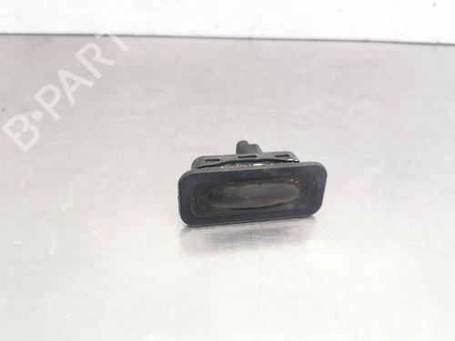 Trunk håndtak RENAULT SCÉNIC II (JM0/1_) 1.9 dCi (JM0G, JM12, JM1G, JM2C) (120 hp) 8476181