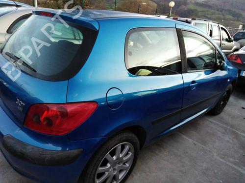 Fuse box PEUGEOT 307 (3A/C) 2.0 HDi 110 | BP11634897E1 