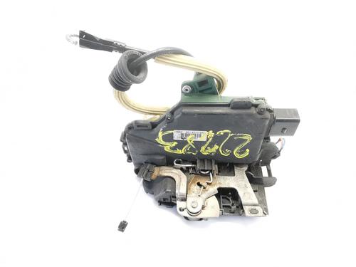 front-right-lock-seat-leon-1m1-1999-2000-2001-2002-2003-2004-2005-2006-36987304 main image