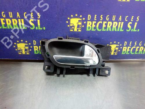 Used Front right interior door handle PEUGEOT 308 SW I (4E_, 4H_) 1.6 16V (120 hp) 8456148
