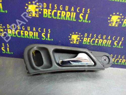 Højre bagtil invendig håndtag MERCEDES-BENZ C-CLASS (W203) [2000-2007]  8451501