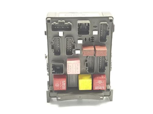 Zekeringkast RENAULT LAGUNA II (BG0/1_) 1.9 dCi (BG08, BG0G) (120 hp) 29484289