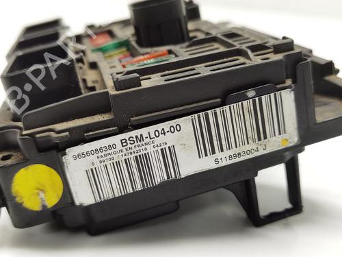 Fuse box CITROËN C4 I (LC_) 1.6 HDi | BP31206551E1 - Image 2