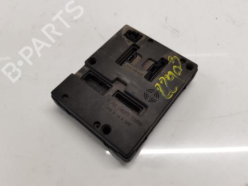 Used Fuse box Fuse box 38499147 38499147