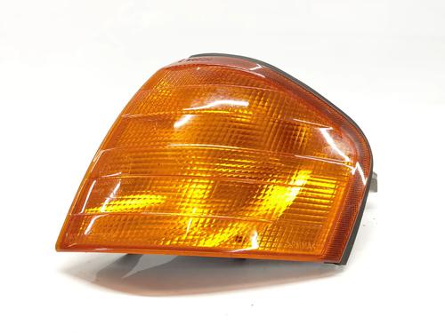 Used Left front indicator MERCEDES-BENZ C-CLASS (W202) [1993-2000]  19434597
