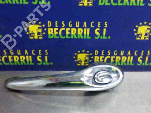 Used Rear right exterior door handle Rear right exterior door handle CHRYSLER PT CRUISER (PT_) 2.0 (141 hp) 8448399 8448399