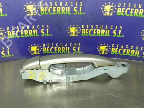 Used Front right exterior door handle PEUGEOT 207 (WA_, WC_) 1.4 HDi (68 hp) 8432043