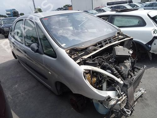 Engine control unit (ECU) CITROËN XSARA PICASSO (N68) 1.6 HDi | BP13316208M57 