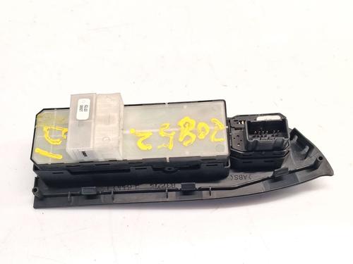 Left front window switch SUZUKI GRAND VITARA II (JT, TE, TD) 1.9 DDiS All-wheel Drive (JT419, TD44, JB419WD, JB419XD,... | BP29422907I27 