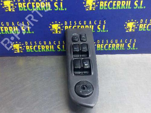 Used Left front window switch HYUNDAI TRAJET (FO) 2.0 CRDi (113 hp) 8438924
