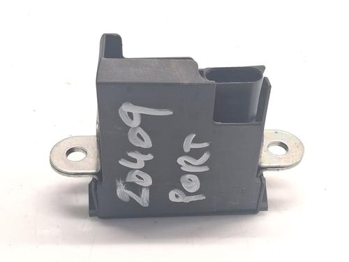 Used Tailgate lock VW POLO V (6R1, 6C1) 1.6 TDI (90 hp) 31211133