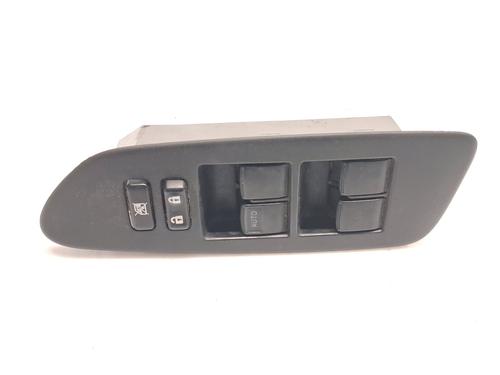 Used Left front window switch TOYOTA AURIS (_E15_) 1.4 D-4D (NDE150_, NDE150R) (90 hp) 31334121