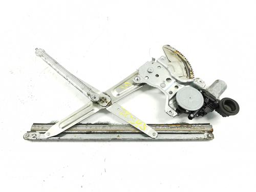 Vindusheismekanisme venstre foran SUZUKI SWIFT III (MZ, EZ) 1.3 DDiS (RS413D) (75 hp) 31014990