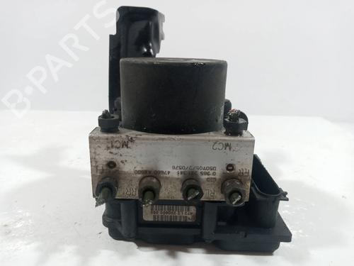 Used ABS pump NISSAN MICRA III (K12) 1.5 dCi (82 hp) 8619244