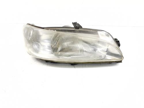 Used Right headlight PEUGEOT 306 Hatchback (7A, 7C, N3, N5) 1.9 D (69 hp) 30725066