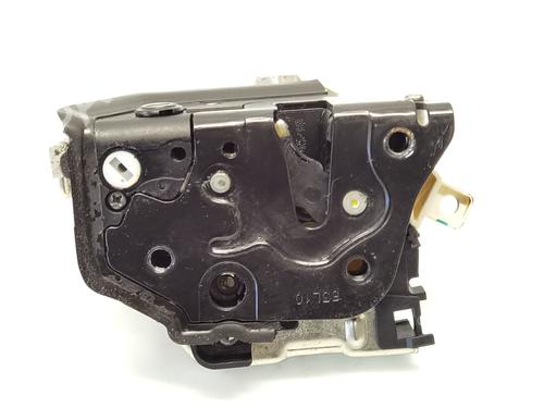 Rear left lock AUDI A4 B8 (8K2) 2.0 TDI | BP25986434C100 