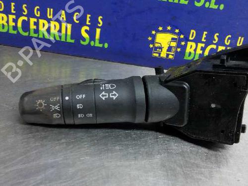 Used Headlight switch NISSAN X-TRAIL I (T30) 2.2 Di 4x4 (114 hp) 8436898