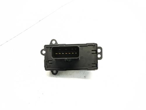 Left front window switch CHRYSLER VOYAGER IV (RG, RS) 2.5 CRD | BP29405991I27 
