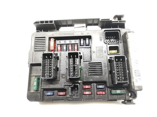 Used Fuse box Fuse box CITROËN BERLINGO / BERLINGO FIRST MPV (MF_, GJK_, GFK_) 2.0 HDI 90 (MFRHY) (90 hp) 33739545 33739545