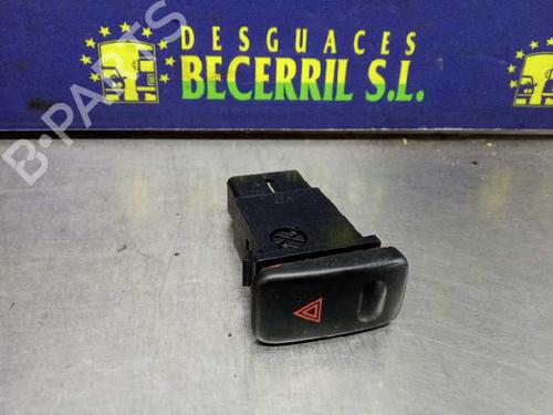 Bouton de warning MITSUBISHI SANTAMO (UG) 2.0 16V (139 hp)null