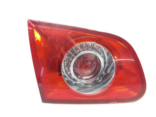 left-tailgate-light-vw-passat-b6-variant-3c5-2005-2006-2007-2008-2009-2010-2011-40158003 main image