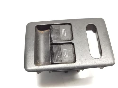 Venstre fortil elrude kontakt Venstre fortil elrude kontakt VW POLO (6N2) 1.4 16V (75 hp) 39688867 39688867