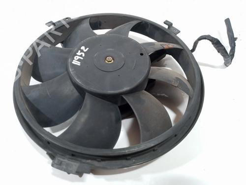 Used Radiator fan SKODA SUPERB I (3U4) 1.9 TDI (130 hp) 10190582