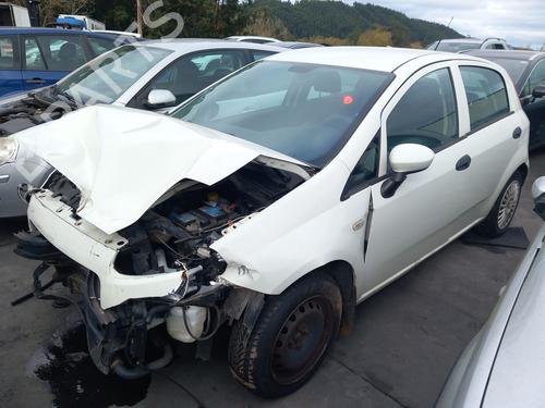 Brukte deler til FIAT GRANDE PUNTO (199_) 1.3 D Multijet (75 hp) 4324407