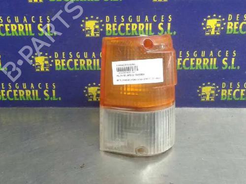 Clignoteur links MITSUBISHI PAJERO I (L04_G, L14_G) [1982-1991]  8455094