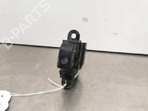 Used Right front window switch HYUNDAI H-1 / STAREX Bus (A1) 2.5 TD 4WD (99 hp) 8463441