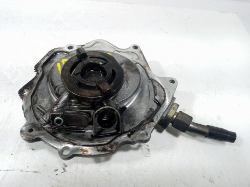 Used Vacuum pump MERCEDES-BENZ C-CLASS (W202) [1993-2000]  9235708