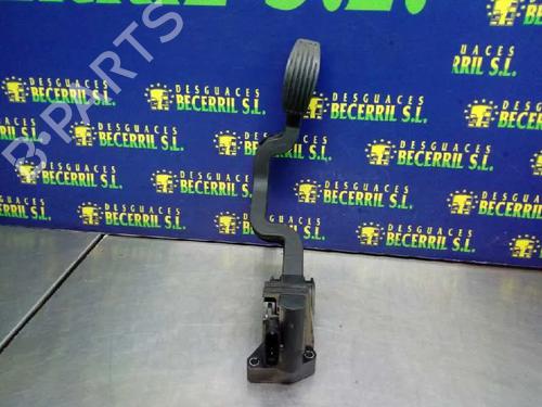 Pedal FIAT STILO (192_) 1.4 16V (90 hp) 8444300