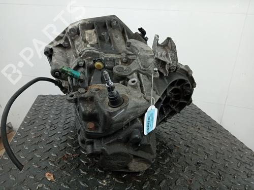 gearbox-renault-scenic-ii-jm01_-2003-2004-2005-2006-2007-2008-2009-2010-32786224 main image