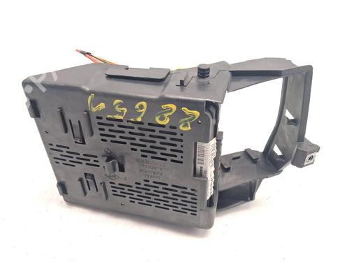 Sikringsdose Sikringsdose RENAULT SCÉNIC I MPV (JA0/1_, FA0_) 1.6 (JA00, JA16, JA15, JA19, JA1V, JA2B, JA2C, JA0B,... (107 hp) 36903936 36903936