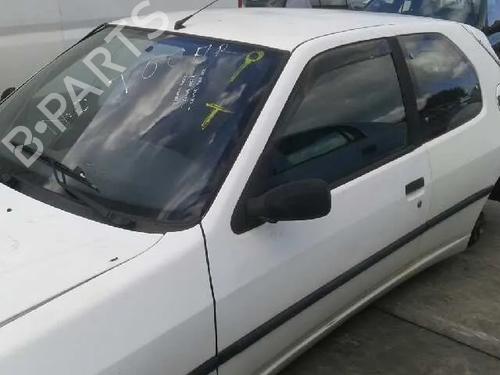 Hovedlysbryter PEUGEOT 306 Hatchback (7A, 7C, N3, N5) 1.9 DT | BP8456759I24 