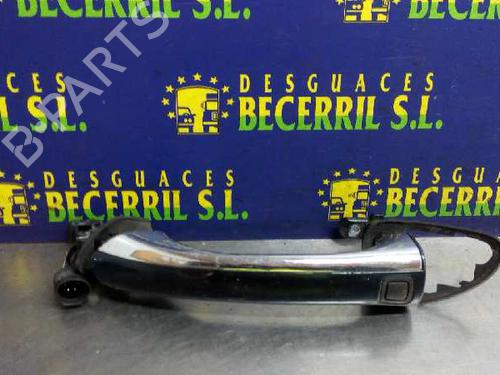 Used Front left exterior door handle MERCEDES-BENZ S-CLASS (W220) [1998-2005]  8445735