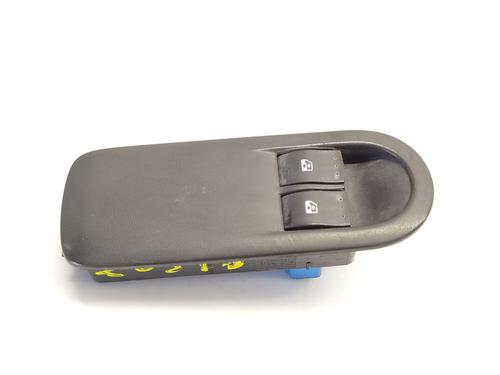Used Left front window switch RENAULT MEGANE II (BM0/1_, CM0/1_) 1.5 dCi (BM1F, CM1F) (86 hp) 28450405