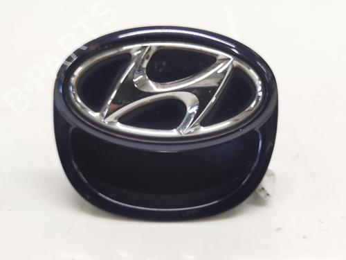 Used Tailgate handle HYUNDAI i30 (FD) 2.0 CRDi (140 hp) 27989880