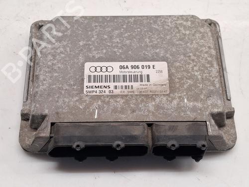 Used Engine control unit (ECU) AUDI A3 (8L1) 1.6 (101 hp) 31664665