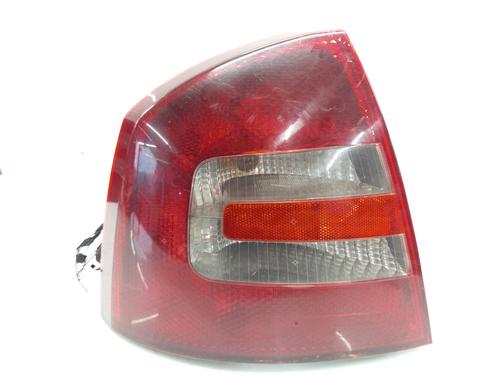 Used Left taillight SKODA OCTAVIA II (1Z3) 2.0 TDI (140 hp) 25904787