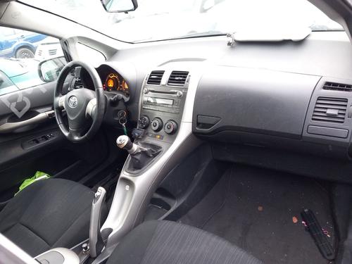 Front bumper TOYOTA AURIS (_E15_) 1.4 D-4D (NDE150_, NDE150R) | BP30338177C7 