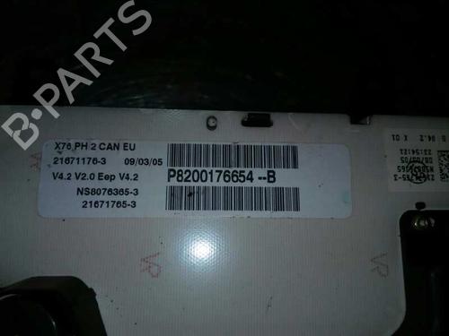 Used Instrument cluster RENAULT KANGOO (KC0/1_) [1997-2025]  8427059