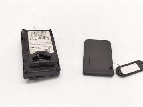 Lettore di schede RENAULT SCÉNIC II (JM0/1_) 1.5 dCi (JM1E, JM16) (106 hp) 30361268