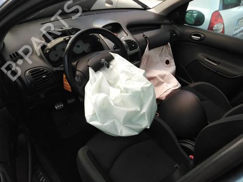 Right mirror PEUGEOT 206 Hatchback (2A/C) 1.4 HDi eco 70 | BP8468755C27 