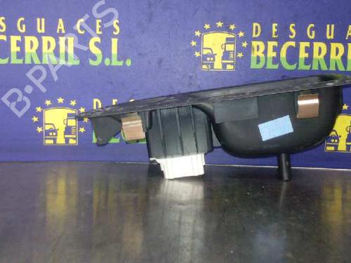 Left rear window switch RENAULT LAGUNA II Grandtour (KG0/1_) 2.0 16V (KG00, KG0K, KG0W, KG0P) (135 hp) 8200315029