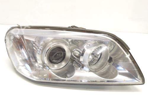 Used Right headlight CHEVROLET CAPTIVA (C100, C140) 2.4 (136 hp) 26277445