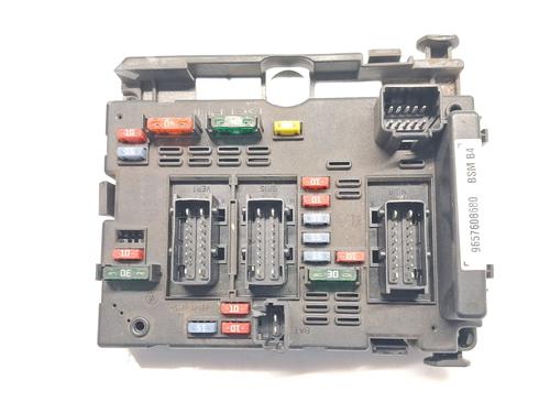 Sikringsdåse PEUGEOT 206 CC (2D) 1.6 HDi 110 (109 hp) 30933480