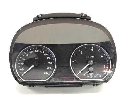 Used Instrument cluster BMW 1 (E87) 118 d (143 hp) 17437890