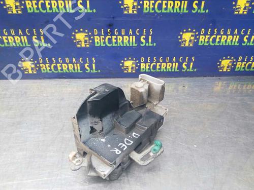 Høyre foran lås FIAT PUNTO (188_) 1.9 JTD (86 hp) 8431640