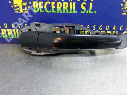 Used Front right exterior door handle Front right exterior door handle SEAT LEON (1M1) 1.9 TDI (110 hp) 8438428 8438428